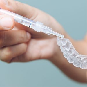 Best Teeth Whitening Gel • Reviews & Buying Guide (December 2024)